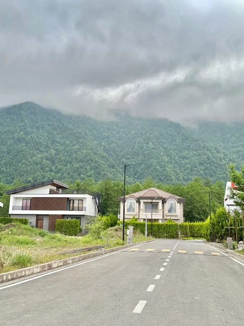 خرید — آپارتمان — ویلای استخردار ۳ خواب در شهرک برند چلک نوشهر | ۵۰۰ متر زمین — 500 متر — 3 خواب — نوشهر — املاک میراث