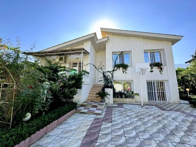 خرید — آپارتمان — ویلاباغ 1200متری شهرکی مشجر نوشهر | 300متر بنا 3 خواب مستر — 1200 متر — 3 خواب — نوشهر — املاک میراث